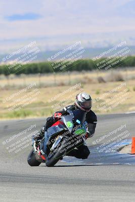 media/May-29-2022-Lets Ride (Sun) [[e8986be515]]/B Group/1020am (Outside Grapevine)/